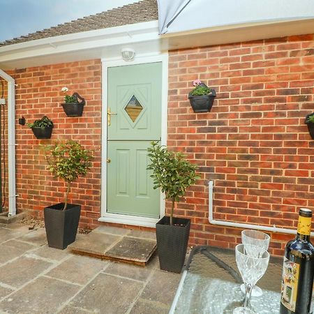 Karibu Vila Worthing Exterior foto